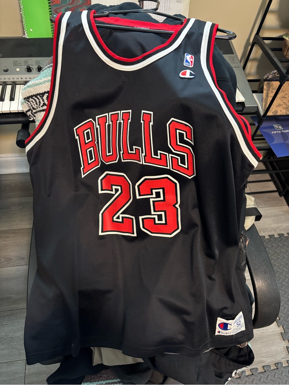 Vintage Champion Authentic Michael Jordan 23 Mens Jersey 52 XXL Chicago Bulls